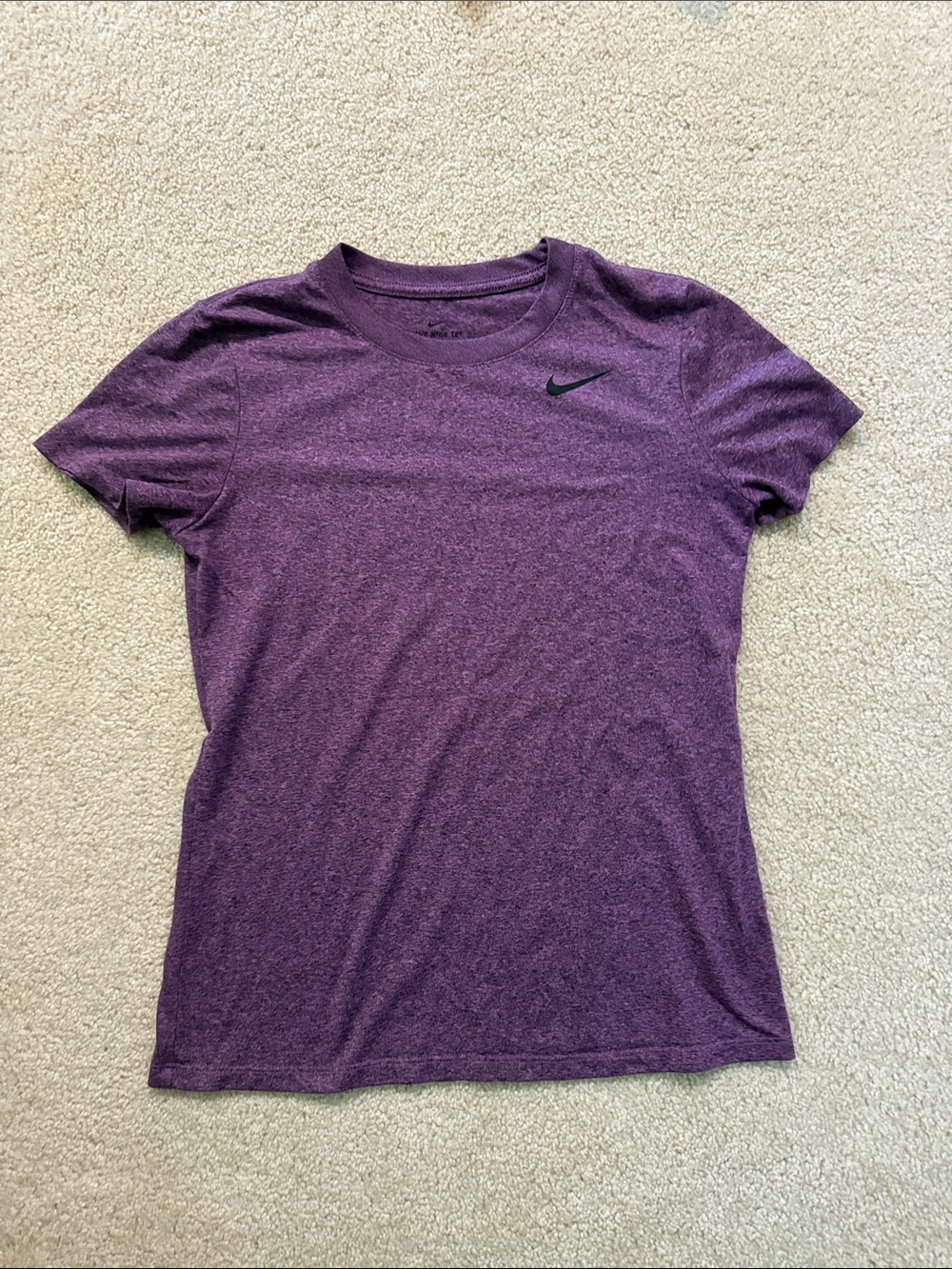 Nike Women’s Purple Short Sleeve Tee